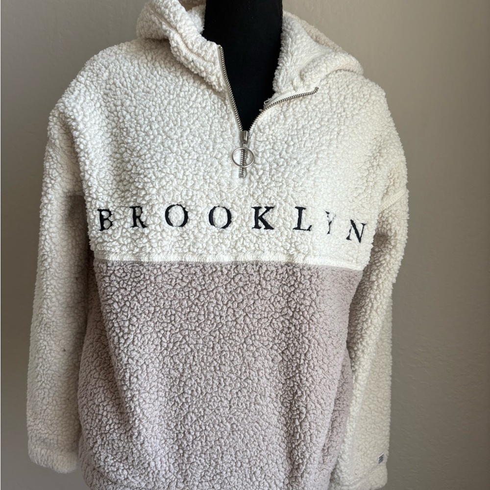 Brooklyn Women's Cream and Tan Sherpa Sweater